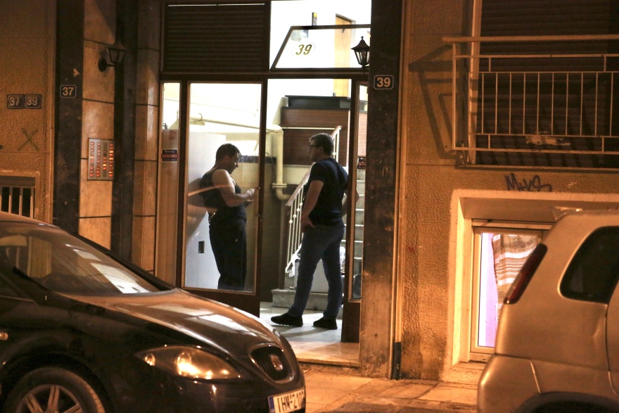 Έγκλημα στον Άγιο Παντελεήμονα: Νεκρός από αιχμηρό αντικείμενο 25χρονος Αιγύπτιος - Δείτε βίντεο και φωτογραφίες