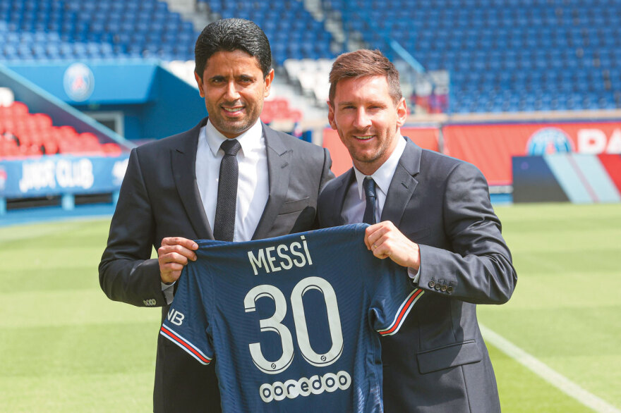 Νασέρ Αλ Κελαϊφί: Ο άνθρωπος του σεΐχη Αλ Θάνι ξόδεψε €2 δισ. στην Παρί Σεν Ζερμέν, αλλά την έφτασε στα ουράνια