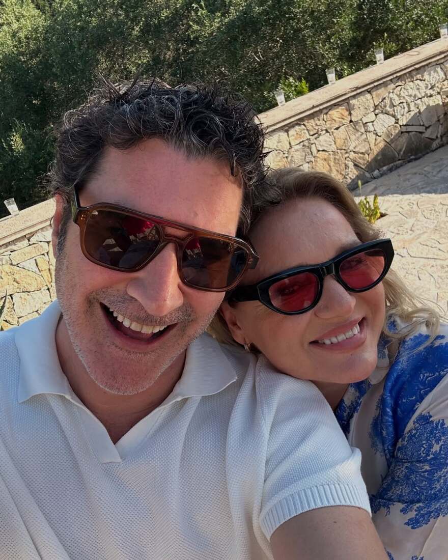 Μόργκαν Φρίμαν: Στους Παξούς ο ηθοποιός - Η συνάντησή του με τον Χριστόφορο Παπακαλιάτη και τη Μαρία Καβογιάννη