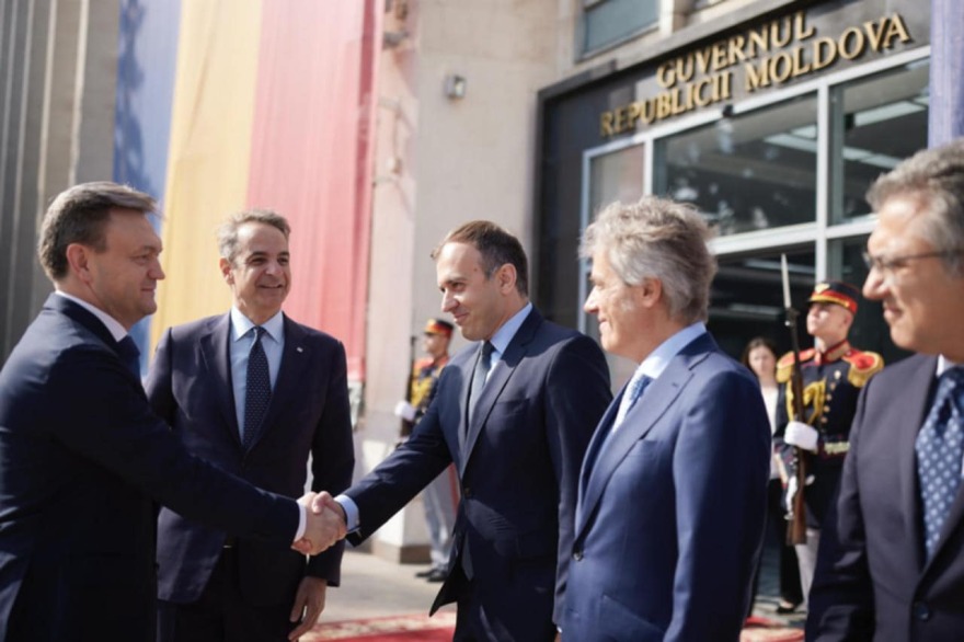 Tasos Hatzivasiliou in Chisinau with the Prime Minister: Greece plays a key role in Moldova's energy security