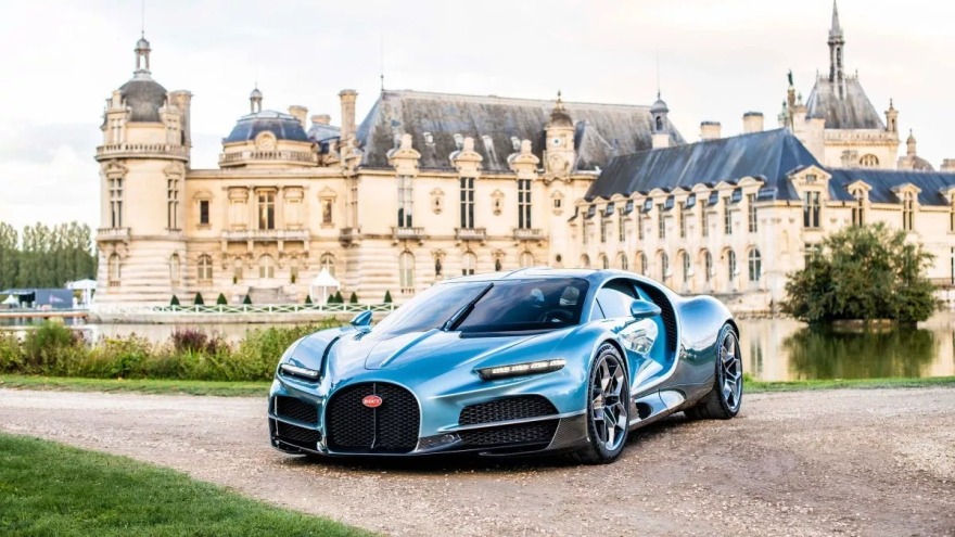 250212105858_bugatti-tourbillon