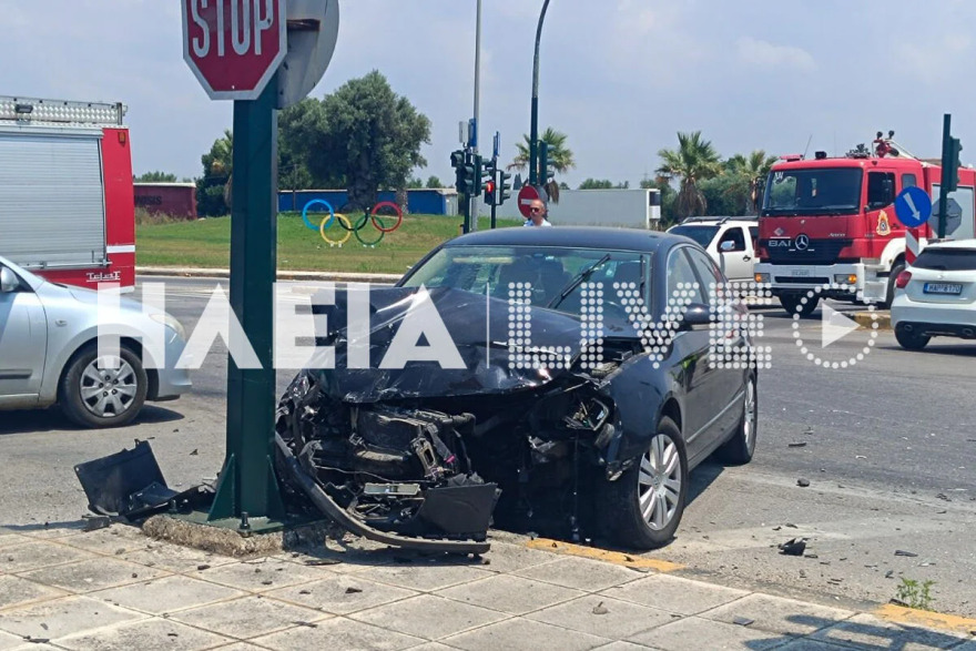 Τροχαίο με τρεις τραυματίες στην Πατρών - Πύργου, τους απεγκλώβισε η Πυροσβεστική - Δείτε βίντεο και φωτογραφίες