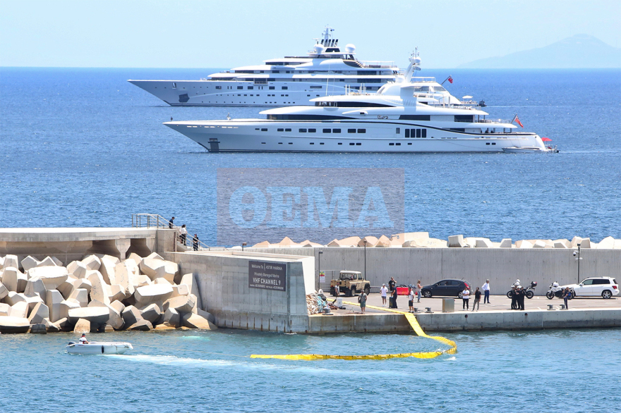Ελικόπτερο έπεσε στη Μαρίνα Βουλιαγμένης, σώοι και οι πέντε επιβαίνοντες - Δείτε βίντεο από τη στιγμή της πτώσης