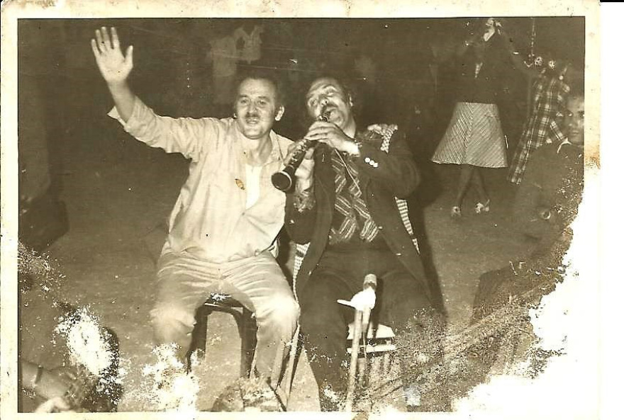 Η άγνωστη ζωή του μεγαλύτερου Ηπειρώτη κλαρινίστα, Πετρολούκα Χαλκιά: Το πρώτο μεροκάματο, η Αμερική, οι απώλειες που τον σημάδεψαν - Δείτε ανέκδοτες φωτογραφίες
