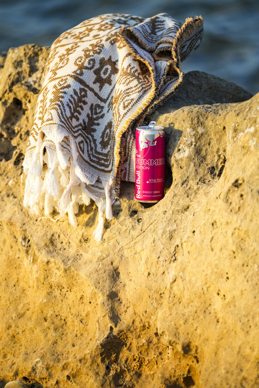 Νέο Red Bull Summer Edition - Η πιο δροσιστική άφιξη του καλοκαιριού