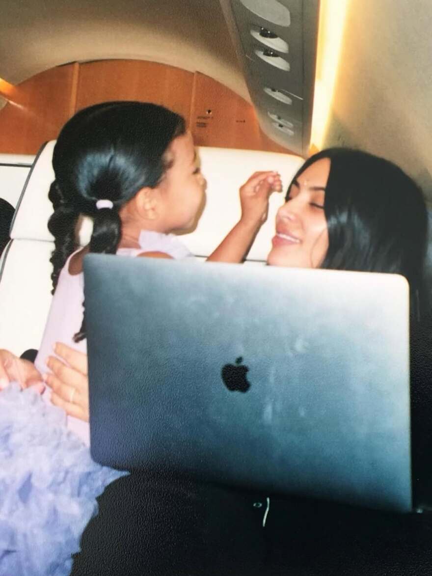 Κιμ Καρντάσιαν για την κόρη της: Το να είμαι η μαμά σου είναι η πιο ξεχωριστή αποστολή της ζωής μου
