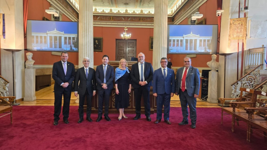 Στο ΕΚΠΑ η πρόεδρος του Yale – Το πρώτο κοινό μεταπτυχιακό θα ξεκινήσει το 2026