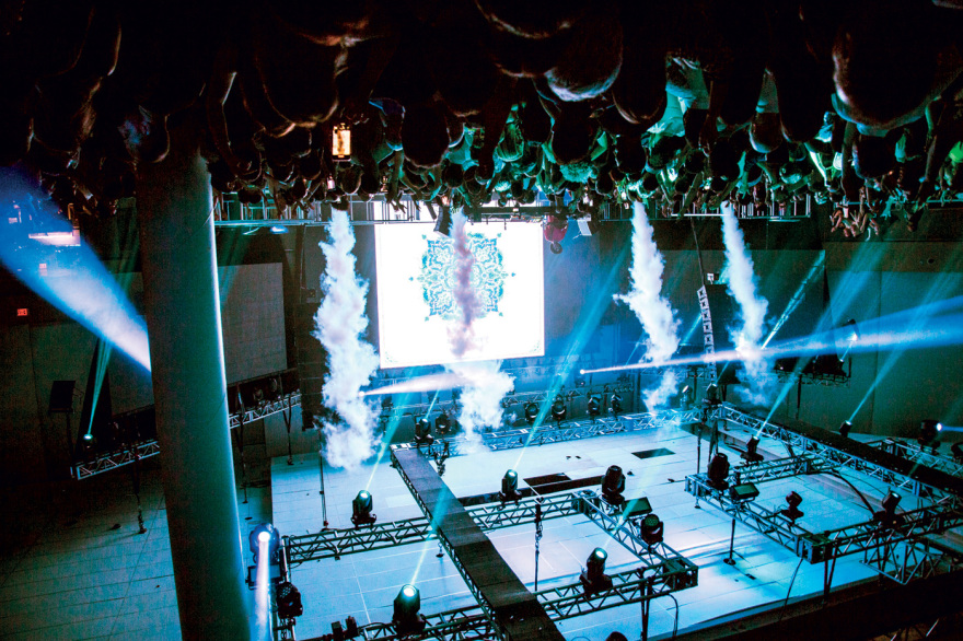 Sina Bathaie, ο σαμάνος της ηλεκτρονικής μουσικής