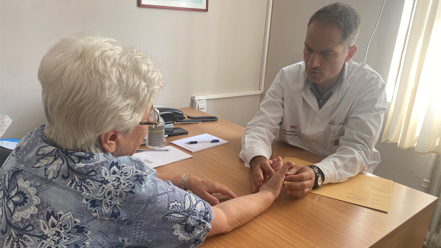 Θερμή υποδοχή των κατοίκων Κρεστένων στο ΜΕΤΡΟΠΟΛΙΤΑΝ HOSPITAL και το πρόγραμμα "ΠΑΝΤΟΥ"