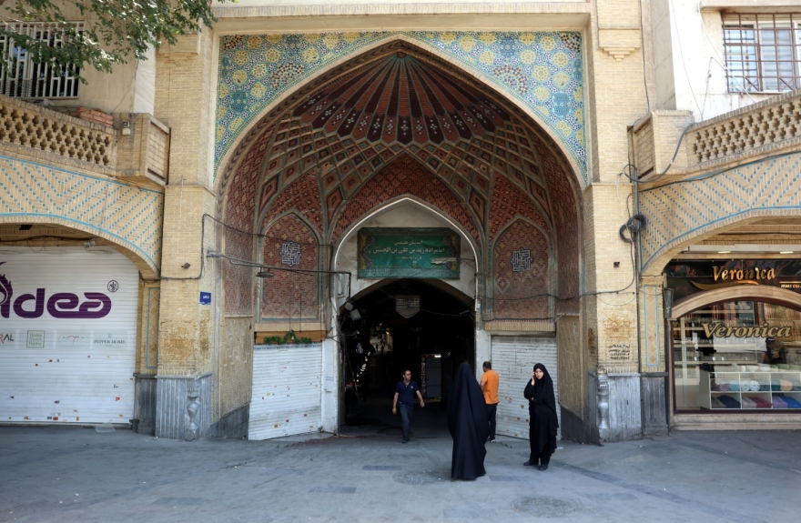 Τεχεράνη: Έρημη πόλη με κλειστά καταστήματα μετά τους βομβαρδισμούς, δείτε βίντεο