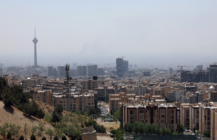 Τεχεράνη: Έρημη πόλη με κλειστά καταστήματα μετά την προτροπή εκκένωσης του Ντόναλντ Τραμπ, δείτε βίντεο