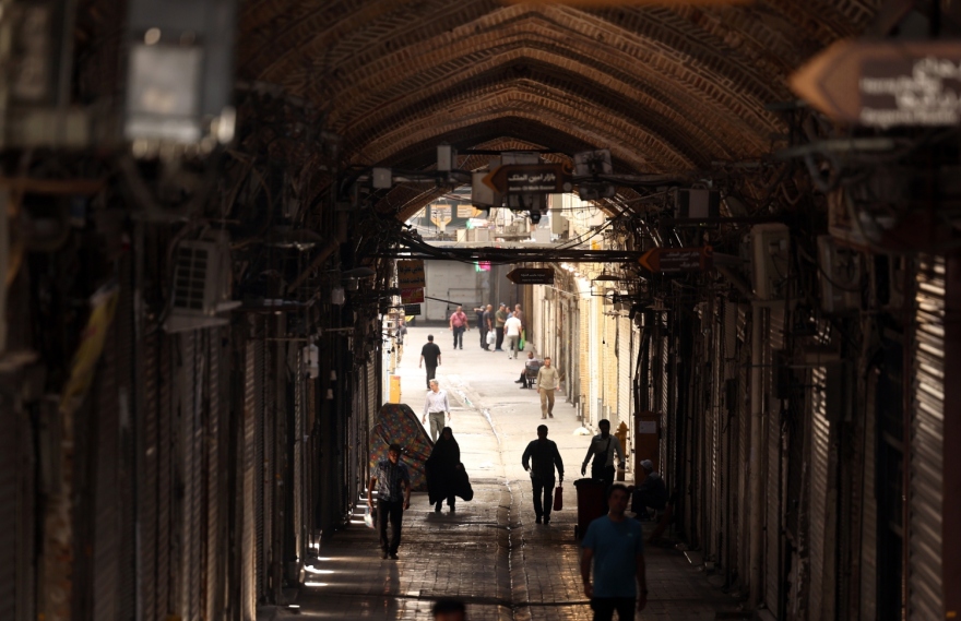 Τεχεράνη: Έρημη πόλη με κλειστά καταστήματα μετά την προτροπή εκκένωσης του Ντόναλντ Τραμπ, δείτε βίντεο