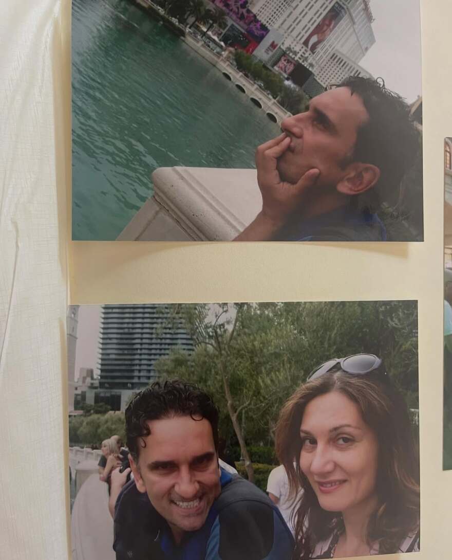 Νίκος Ψαρράς: Έκλεισε 12 χρόνια γάμου με την Έλενα Καρακούλη - Δείτε φωτογραφίες