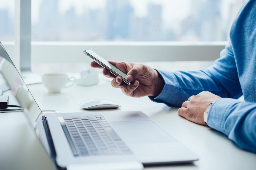 Επικοινωνία που μετράει: COSMOTE Business Messaging Pack για μικρομεσαίες επιχειρήσεις