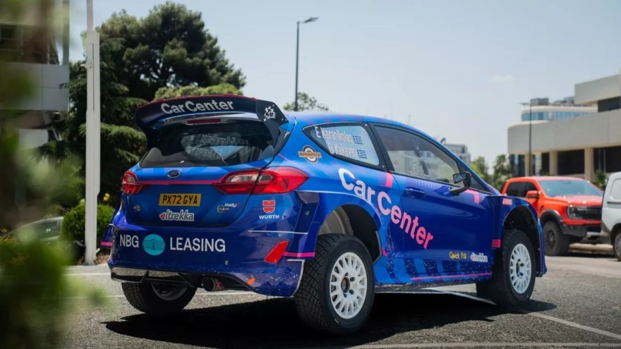 250620104148_car_center_acropoli
