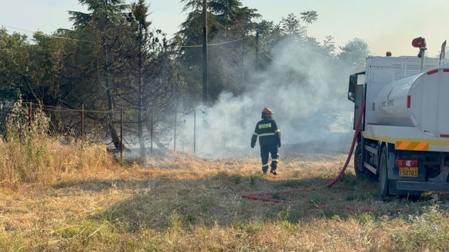 Και δεύτερη φωτιά στη Θεσσαλονίκη στην περιοχή του Διαβαλκανικού - Δείτε βίντεο και φωτογραφίες
