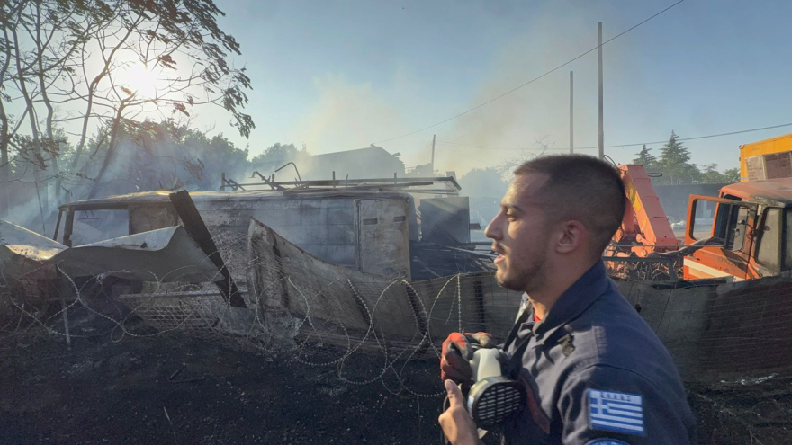 Και δεύτερη φωτιά στη Θεσσαλονίκη στην περιοχή του Διαβαλκανικού - Δείτε βίντεο και φωτογραφίες
