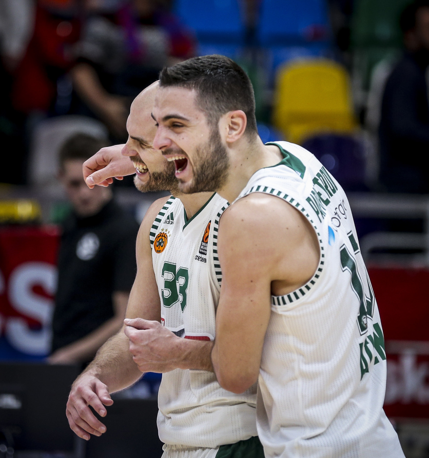 Ο Ιωάννης Παπαπέτρου ανακοίνωσε το τέλος της καριέρας του σε ηλικία 31 ετών - H σπουδαία πορεία του και τα μηνύματα Παναθηναϊκού, Ολυμπιακού 