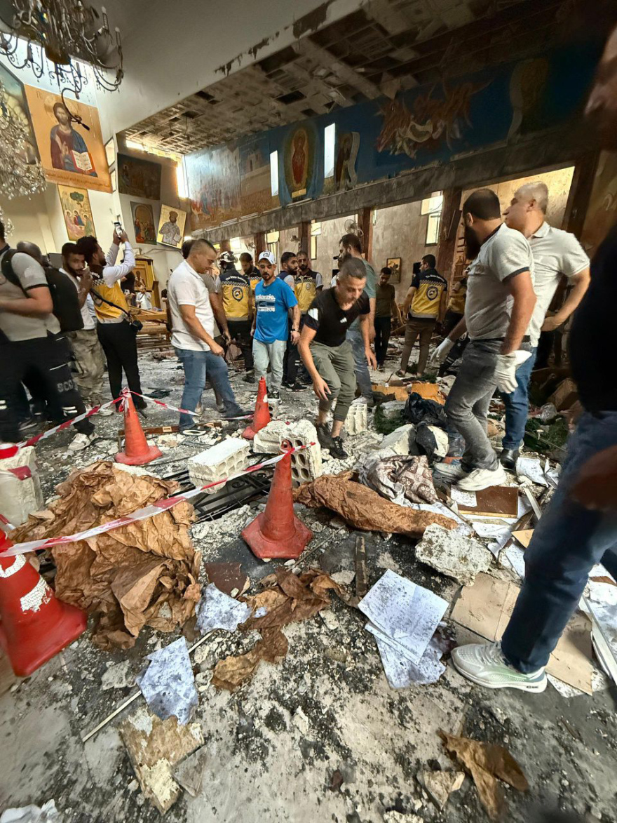 Τρομοκρατική επίθεση σε ελληνορθόδοξη εκκλησία στη Συρία – Τουλάχιστον 20 νεκροί και 50 τραυματίες, δείτε βίντεο και φωτογραφίες