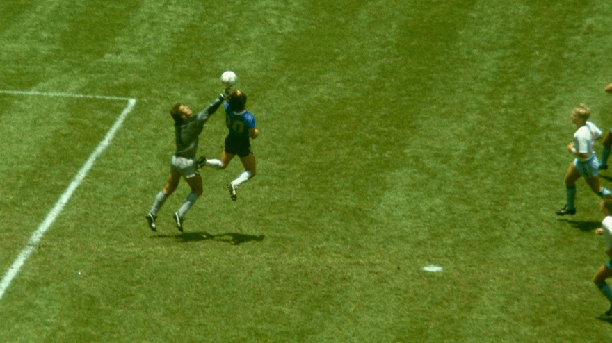 39 vjet më parë/ “Dora e Zotit” goli i Maradonës si hakmarrje për ishujt Falkland
