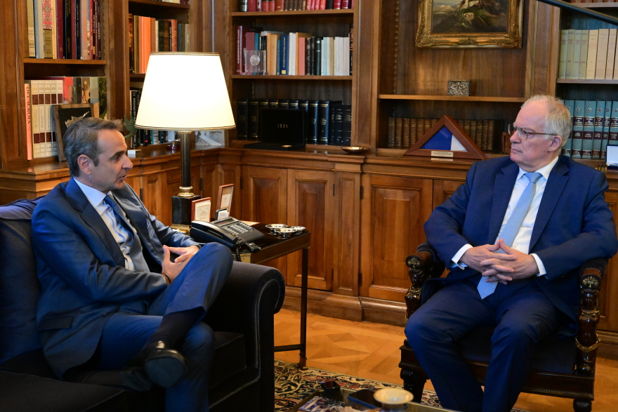 Μητσοτάκης: Πλοία του Πολεμικού Ναυτικού έξω από τη Λιβύη για τους μετανάστες - «Δεν θα κάνουν κουμάντο οι διακινητές για το ποιος μπαίνει στην Ελλάδα»