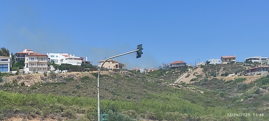 Οριοθετήθηκε η φωτιά στον Νέο Βουτζά