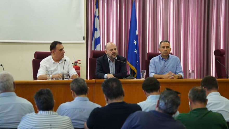 Γιώργος Στασινός: Η κυβέρνηση καθυστέρησε να νομοθετήσει για τον ΝΟΚ - Να βρεθεί άμεσα λύση για τους οικισμούς 