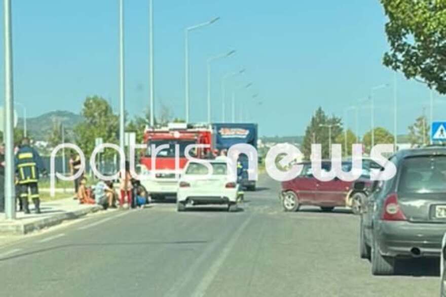 Ένα μωρό και ένας ηλικιωμένος τραυματίες σε τροχαίο στον Πύργο - Δείτε φωτογραφίες
