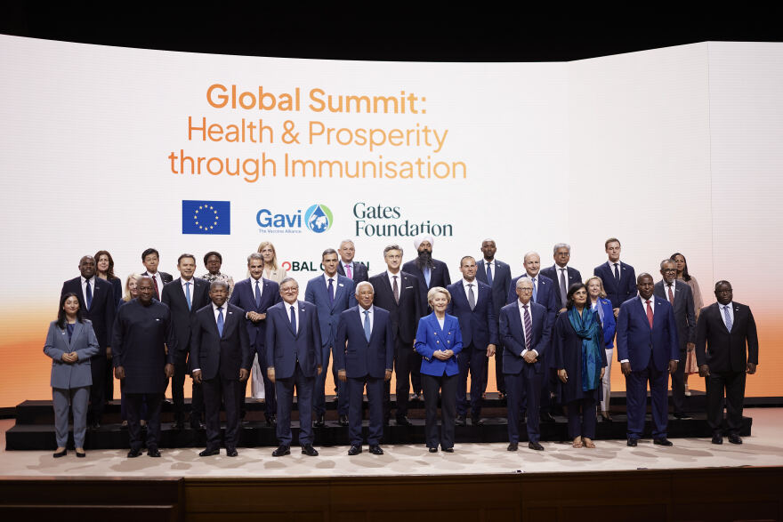 Mitsotakis' intervention at a meeting of the Gates Foundation: Talk about his mother's polio, announced that Greek subscription is increasing to € 5m.