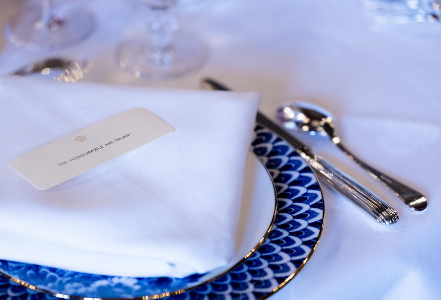 Τι περιλαμβάνει το μενού στο δείπνο των ηγετών του ΝΑΤΟ στο εντυπωσιακό παλάτι Huis Ten Bosch της Χάγης - Δείτε φωτογραφίες