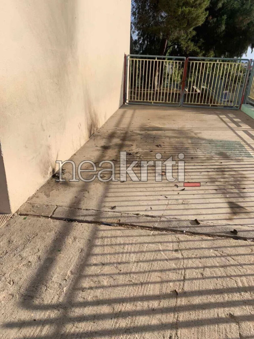 Πέταξαν μολότοφ σε δημοτικό σχολείο στο Ρέθυμνο