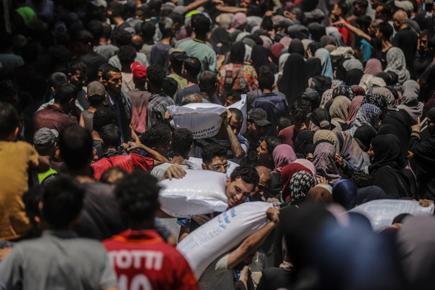 Παλαιστίνιοι διαβεβαιώνουν ότι η ανθρωπιστική βοήθεια που μπήκε στη Γάζα δεν ελέγχεται από τη Χαμάς