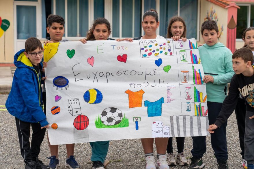 Το Μαζί για το Παιδί εξόπλισε 56 σχολεία και 4 δημόσιες μονάδες υγείας στη Θράκη τη φετινή χρονιά