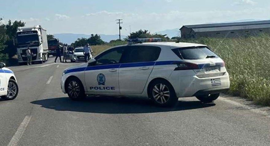 Νεκροί πατέρας και γιος σε τροχαίο δυστύχημα έξω από τη Θεσσαλονίκη - Συνελήφθη πριν από λίγο ο οδηγός του φορτηγού