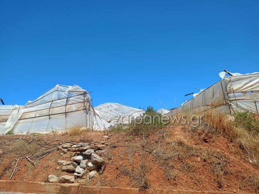 Τεράστιες καταστροφές στα θερμοκήπια από τους δυνατούς ανέμους στα Χανιά - Δείτε βίντεο και φωτογραφίες
