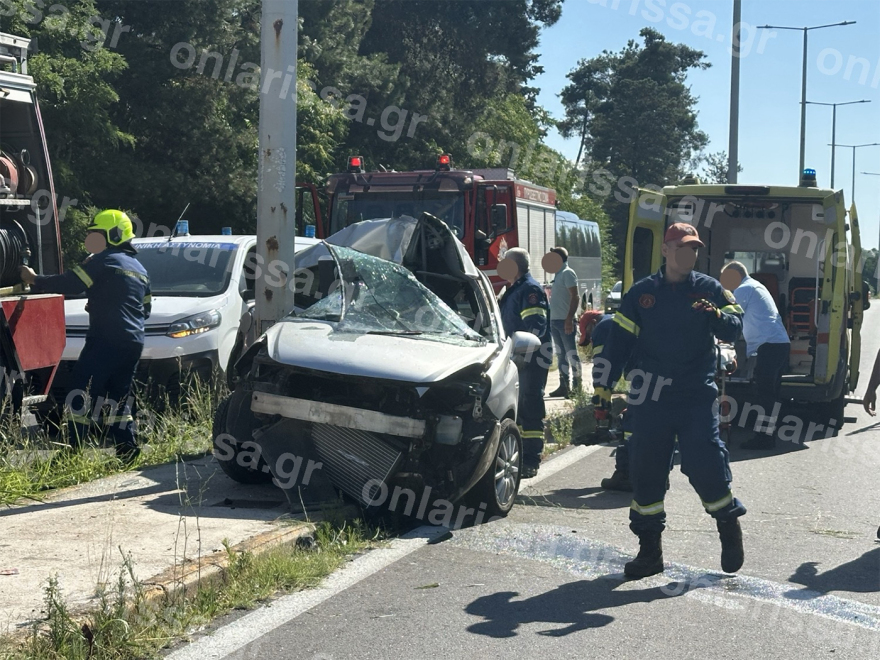 Τραγωδία στη Λάρισα: Νεκρή νεαρή γυναίκα σε τροχαίο, δείτε φωτογραφίες