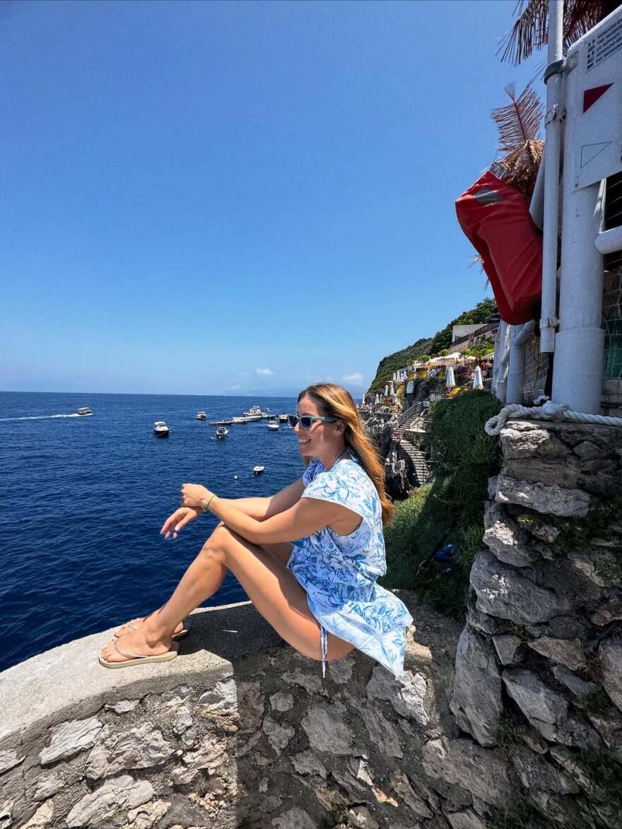 Μαριέττα Χρουσαλά: Οι φωτογραφίες από το ταξίδι της στο Κάπρι με τον σύζυγό της