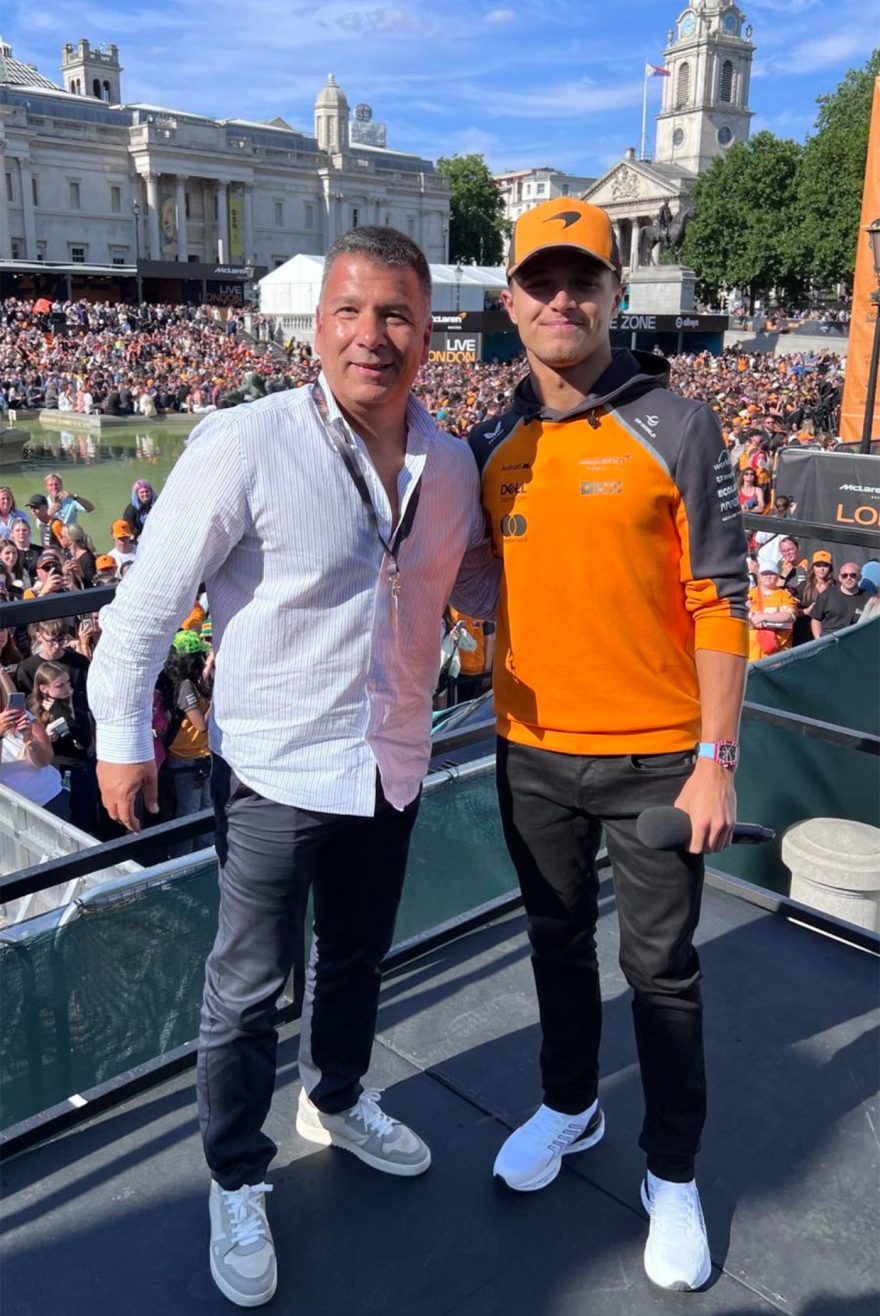 Λάντο Νόρις στο protothema.gr: Λατρεύω την Ελλάδα και το ελληνικό φαγητό – Ξετρελάθηκα με την Κεφαλονιά