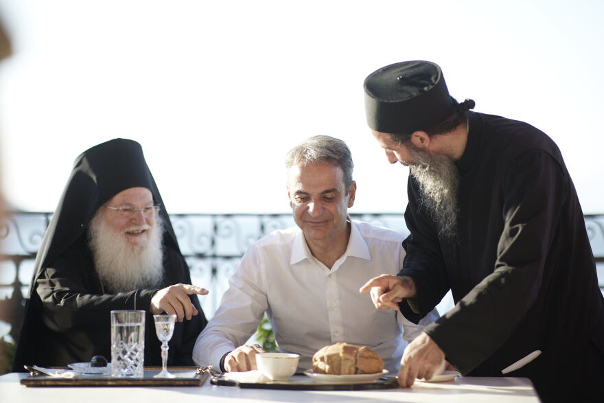 Kyriakos Mitsotakis visited the Vatopedi Monastery - Video and Pictures