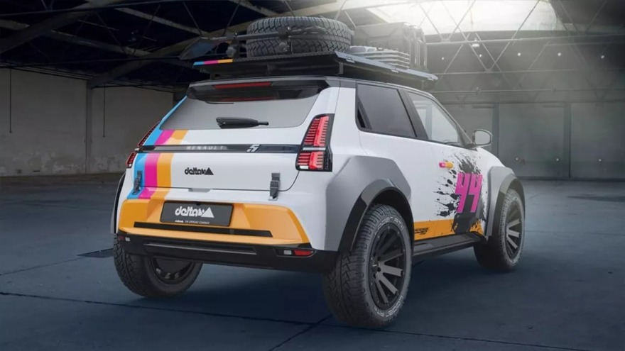 To ηλεκτρικό Renault 5 λατρεύει το χώμα