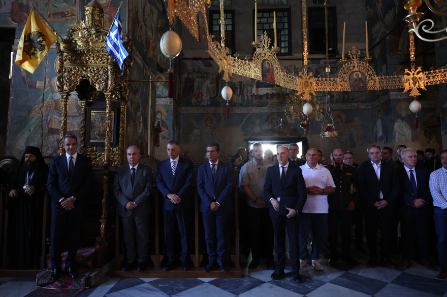 Στο Άγιον Όρος ο Μητσοτάκης: Στηρίζω την πνευματική αποστολή σας - Δείτε φωτογραφίες