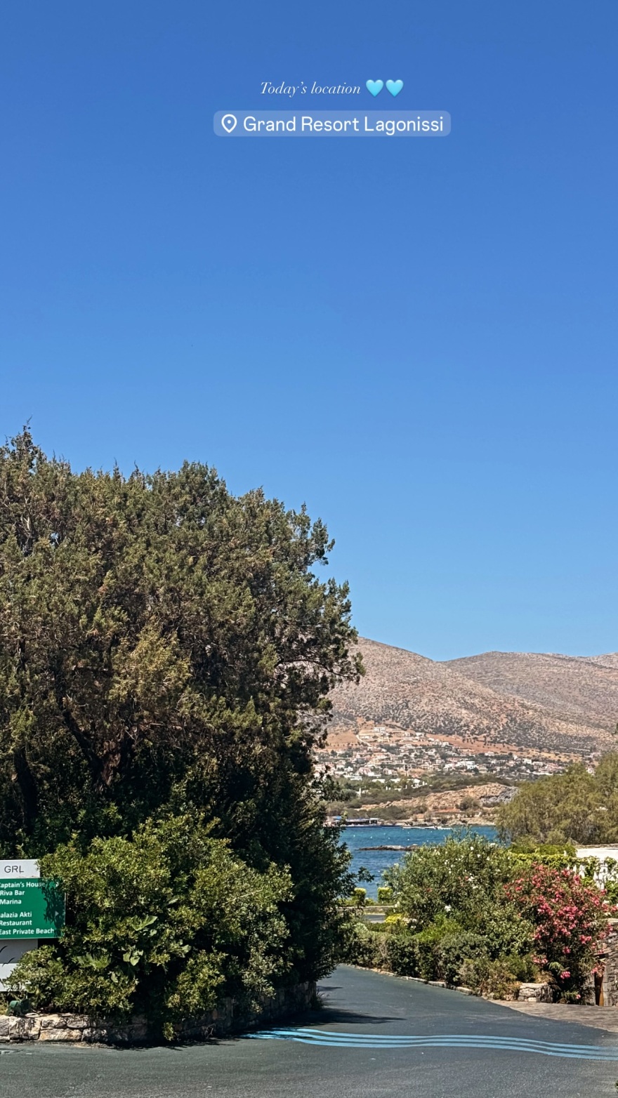 Έγκυος για δεύτερη φορά η Αλεξάνδρα Νίκα - Το νέο «διέρρευσε» στην δεξίωση μετά τον γάμο με τον Κωνσταντίνο Αργυρό