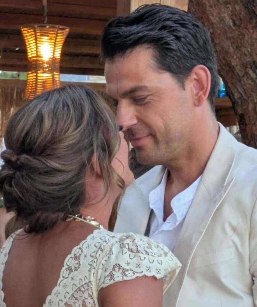 Χριστίνα Βραχάλη: Το μήνυμα για τον σύζυγό της μετά τον γάμο τους - «Ευλογημένη που σου κρατώ το χέρι»