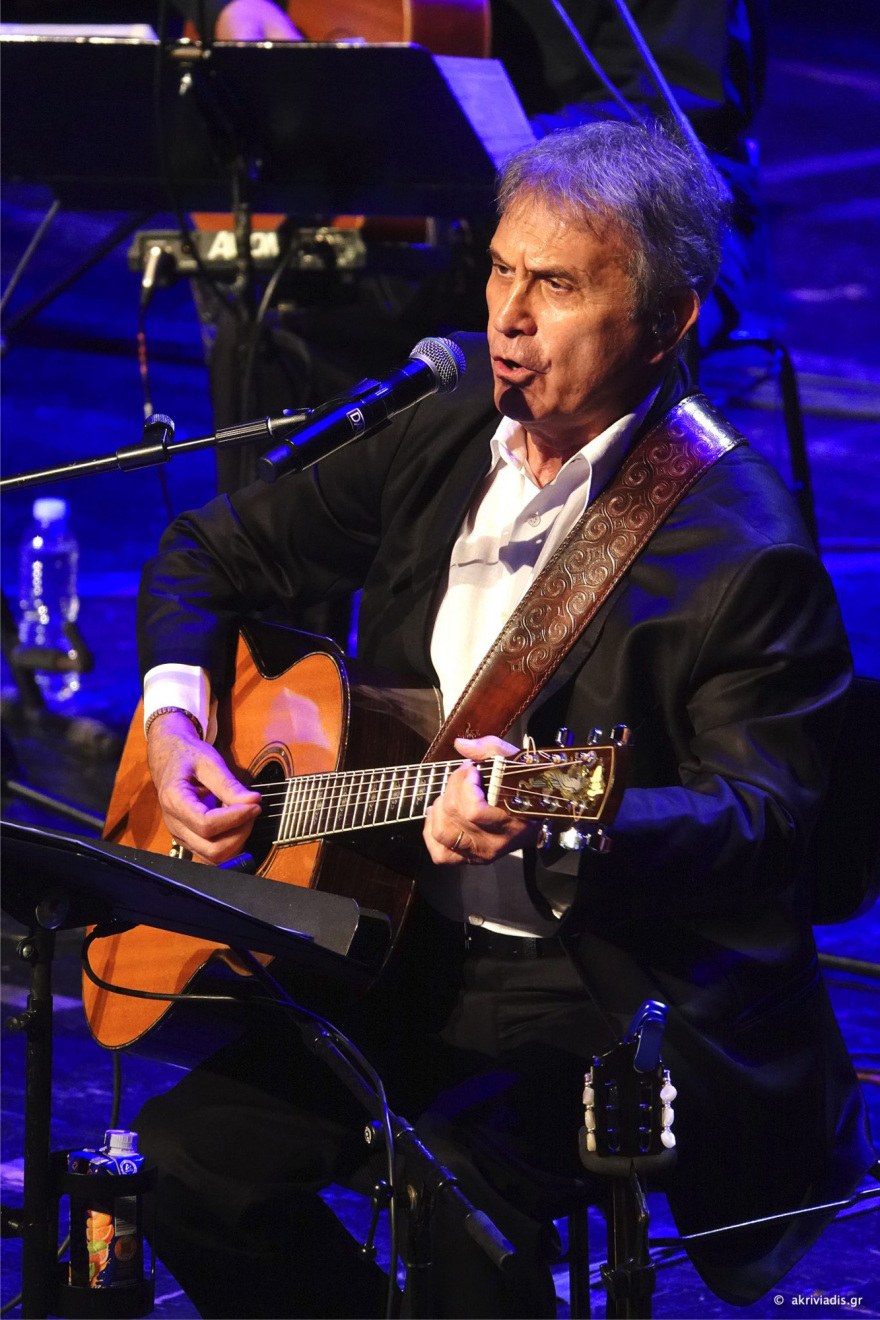 Γιώργος Νταλάρας: Στους δρόμους του Ρεμπέτικου