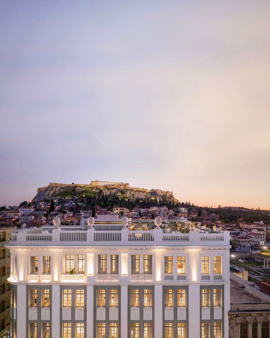 THE DOLLI: «To ομορφότερο ξενοδοχείο στον κόσμο» με υπογραφή PRIX VERSAILLES
