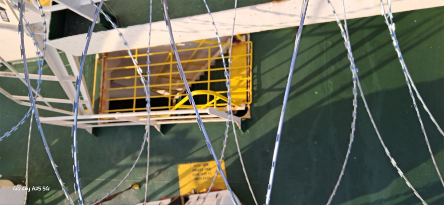 Έλληνας φρουρός πλοίων στην Ερυθρά Θάλασσα στο protothema: Δεν φυλάμε πλοία, επιβιώνουμε σε εμπόλεμη ζώνη