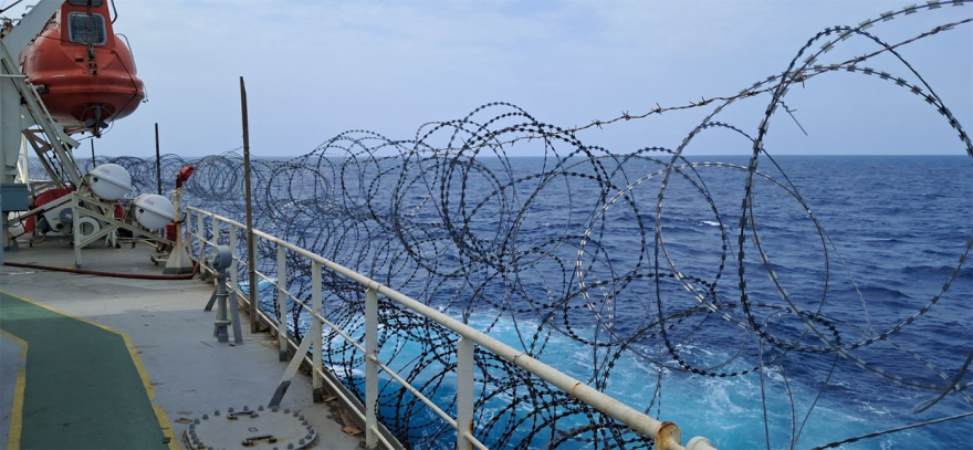 Έλληνας φρουρός πλοίων στην Ερυθρά Θάλασσα στο protothema: Δεν φυλάμε πλοία, επιβιώνουμε σε εμπόλεμη ζώνη