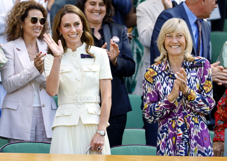 Wimbledon: Στον τελικό των γυναικών η Κέιτ Μίντλετον, αποθεώθηκε από τους θεατές - Βίντεο, φωτογραφίες Wimbledon: Στον τελικό των γυναικών η Κέιτ Μίντλετον, αποθεώθηκε από τους θεατές - Βίντεο, φωτογραφίες