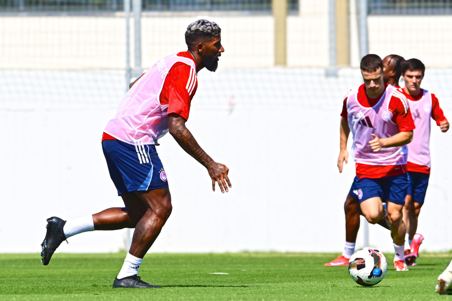 Ολυμπιακός: Ξεκίνησε την προετοιμασία για τη νέα σεζόν με χαμόγελα και... πολύ τρέξιμο - Δείτε βίντεο και φωτογραφίες
