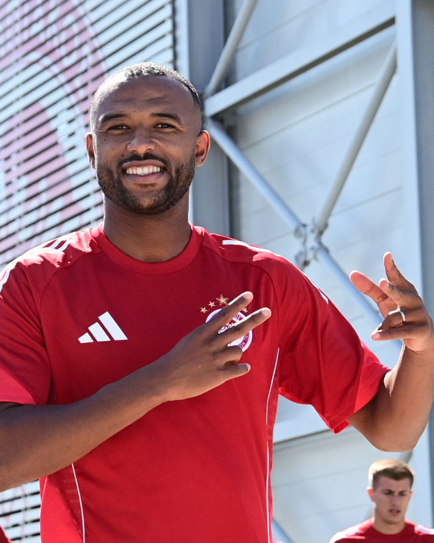 Ολυμπιακός: Ξεκίνησε την προετοιμασία για τη νέα σεζόν με χαμόγελα και... πολύ τρέξιμο - Δείτε βίντεο και φωτογραφίες
